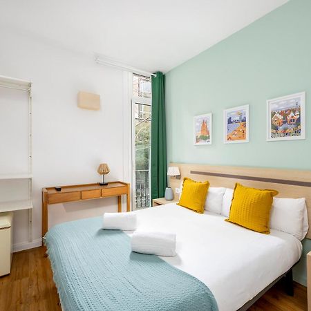 Hostal Barcelona Centro Luaran gambar
