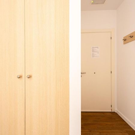 Hostal Barcelona Centro Luaran gambar