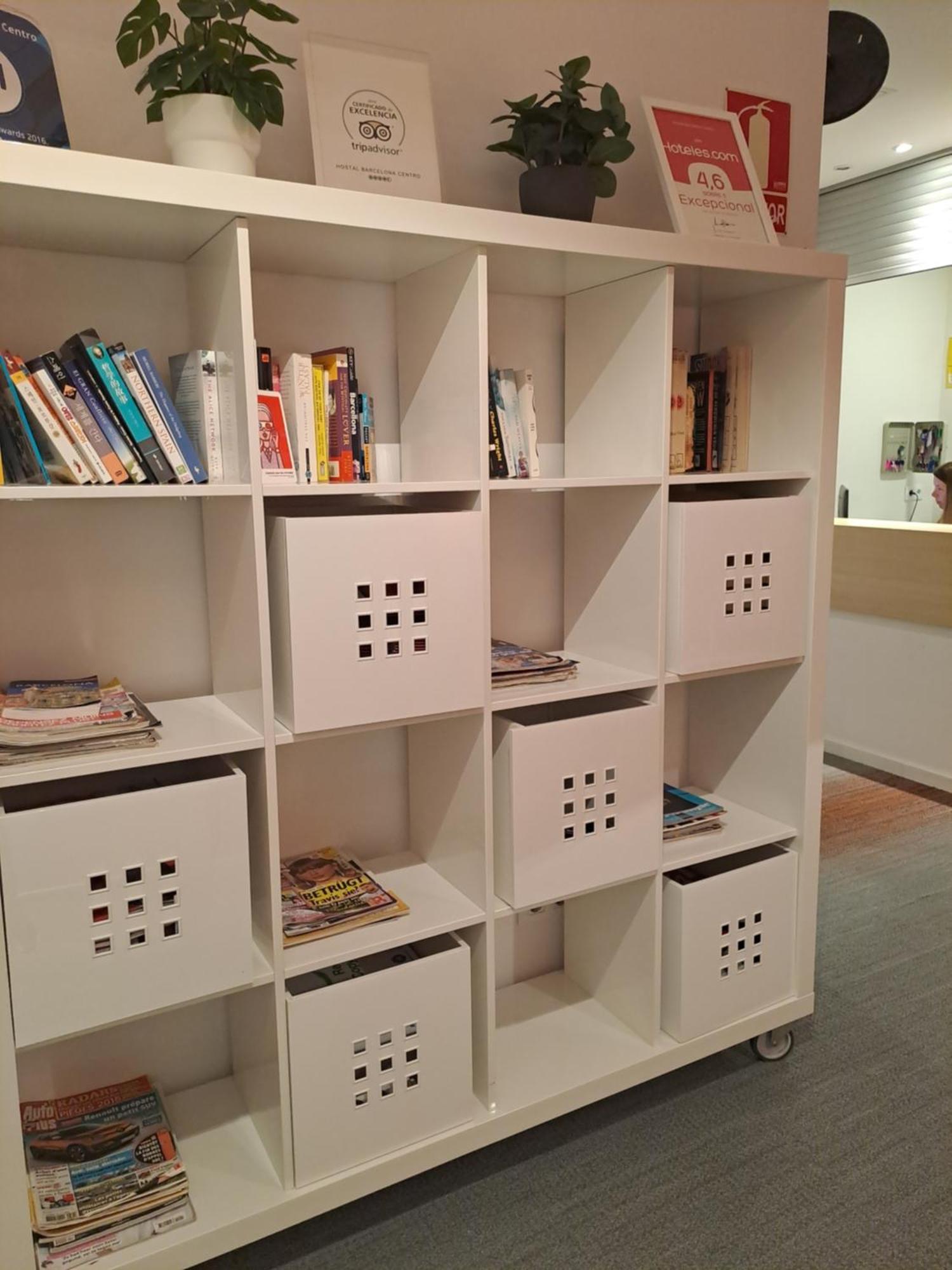 Hostal Barcelona Centro Luaran gambar